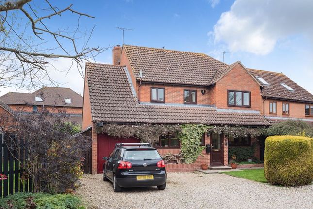 Thumbnail Detached house for sale in Manor Green, Harwell, Didcot