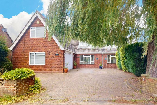 Thumbnail Detached house for sale in Hanover Square, Feering, Colchester
