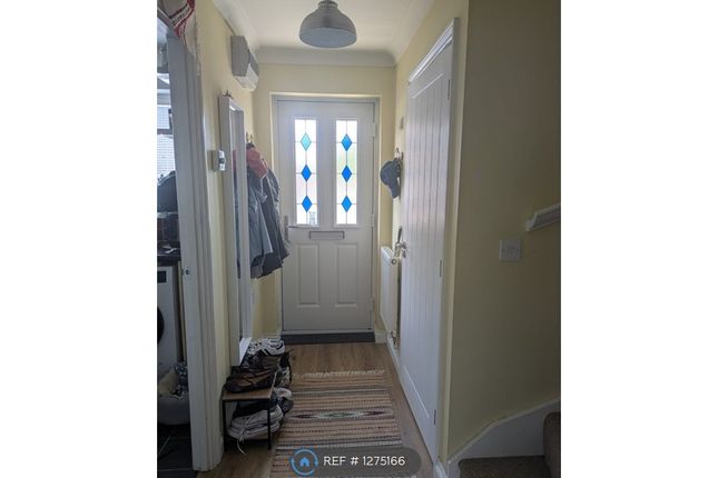 Honeywick Close, Bristol photo 2