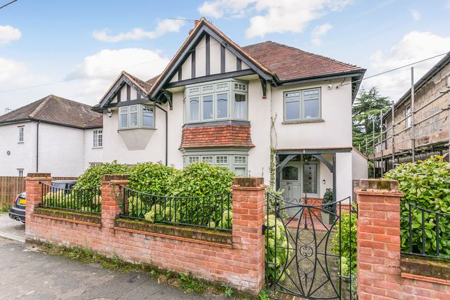 Thumbnail Detached house for sale in Lock Road, Marlow