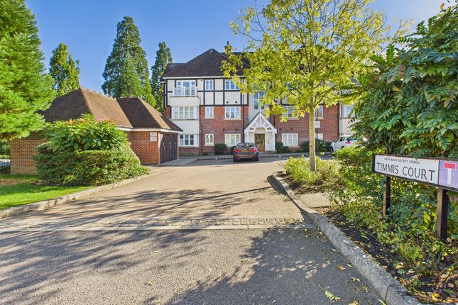 1-bed flat on Apartment 2, Beaconsfield, £315,000