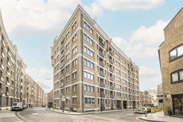 Thumbnail Flat for sale in Wapping Lane, London