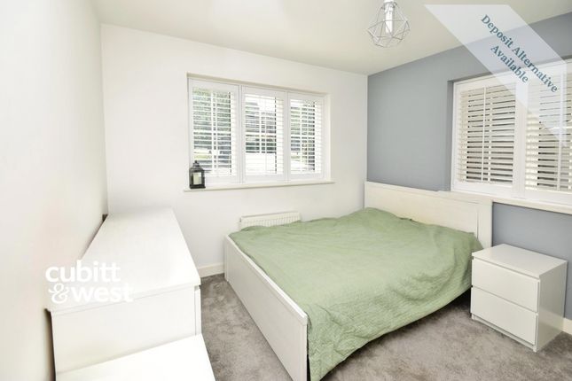2, 14, Ash Close, Banstead photo 4