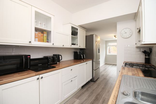 6, Bideford Avenue, Blackpool photo 2