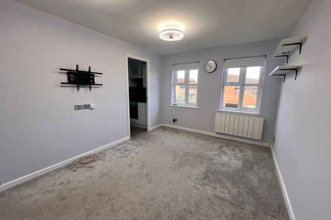 23, Spencer Court, Chelmsford photo 5