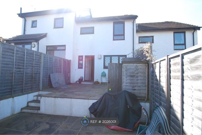 Terraced house to rent in Elliott Close, Exeter