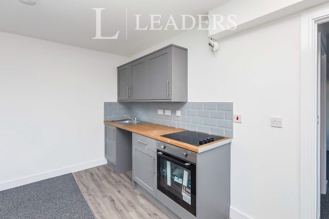 31, South Street, Riddings photo 4