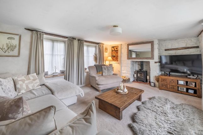 9, Crawley Hill, Uley photo 4