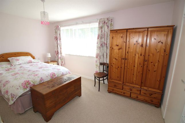 20, Willow Green, Saltash photo 4