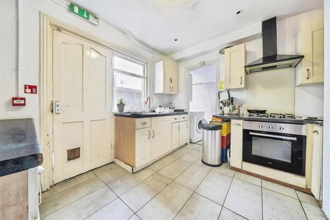 16, Beaconsfield Road, Dover photo 2