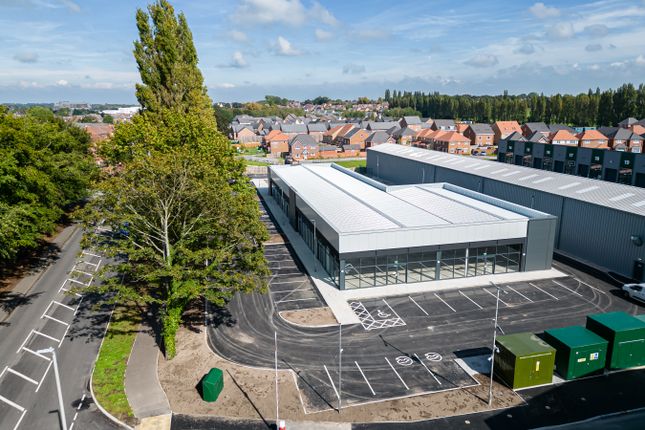 Retail premises to let in Winnington Business Park, Northwich