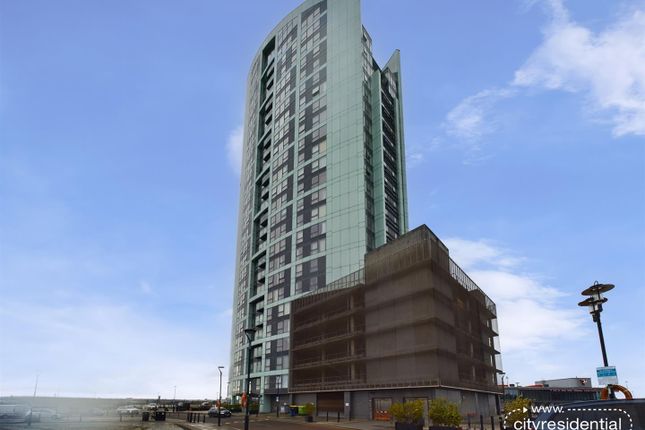 Flat for sale in Alexandra Tower, Princes Dock, Liverpool