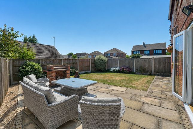 2 Highfields, Barrow-Upon-Humber photo 2