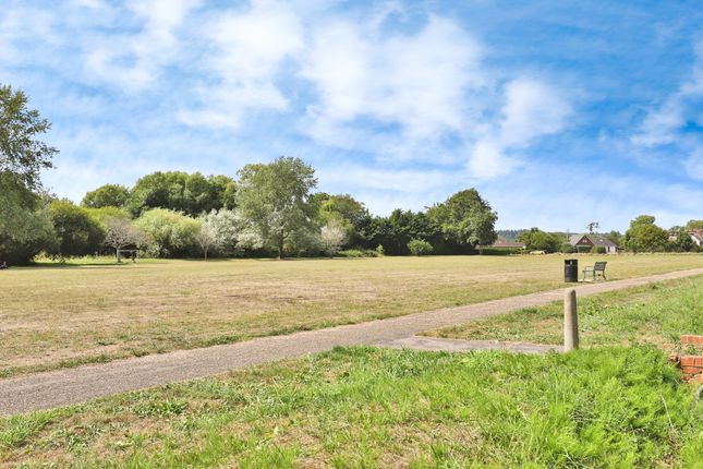 Flat 14 Androse Gardens,, Bickerley Road, Hampshire photo 2
