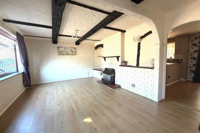46, Jenningtree Road, Erith photo 3