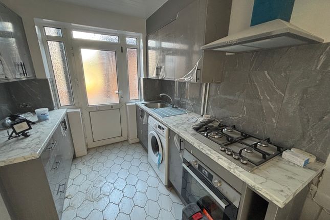 16, STOCKPORT photo 5