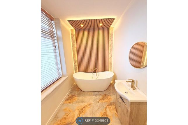 Luxury At Its Finest Roker Sea Front, Featherstone St, Sunderland photo 3