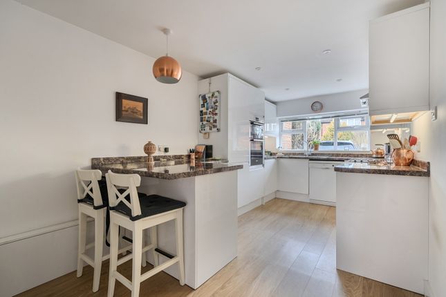 1, Periam Close, Oxfordshire photo 4