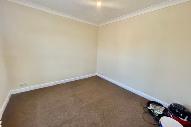 Maisonette to rent in Mortimer Road, Southampton