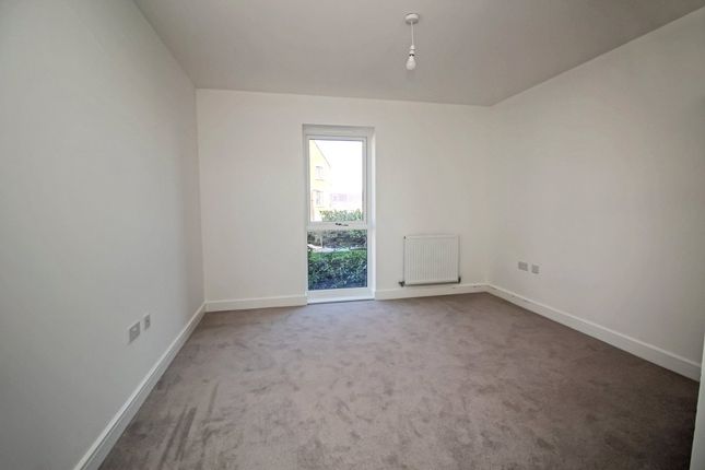 Flat for sale in Brocade Road, Andover