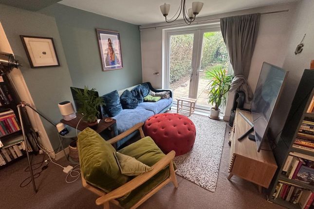 Living Area.Jpeg