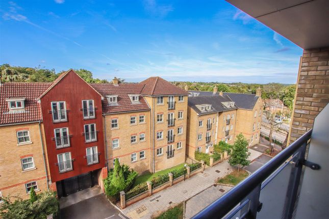 Flat for sale in Edwards House, Pegs Lane, Hertford