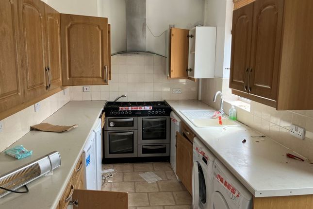53, Ellerburn Avenue, Kingston upon Hull photo 4