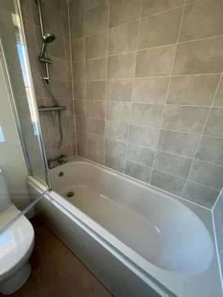 8, Glass Way, Leicester photo 5