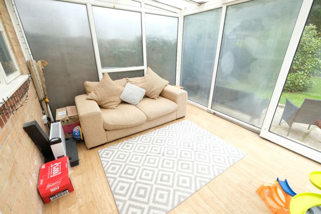 End terrace house for sale in Woodmoor Close, Southampton
