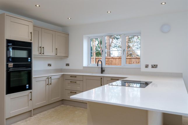 2, Lawrence Court, Downham Market photo 4