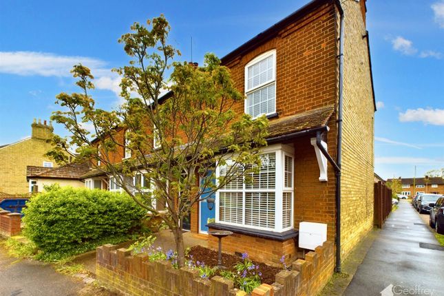 Cottage for sale in Fishers Green Road, Fishers Green, Stevenage