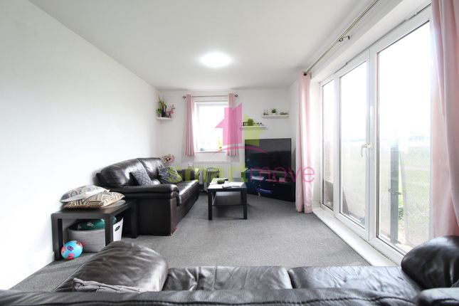 2, Tuscany House, Medici Close, Goodmayes photo 3
