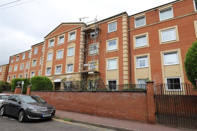 Thumbnail Flat for sale in Hengist Court, Marsham Street, Maidstone