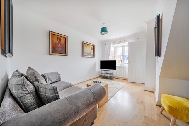 3, Newby Close, Hull photo 3