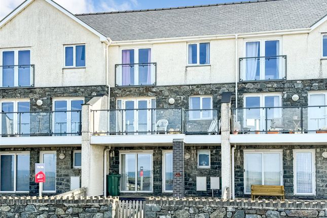 Thumbnail Terraced house for sale in Marine Parade, Tywyn, Gwynedd