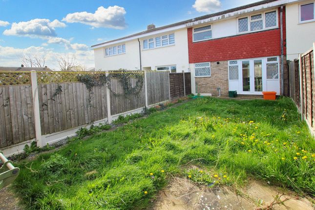 Terraced house for sale in Belstedes, Basildon