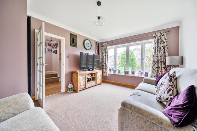 23, Quested Way, Maidstone photo 2
