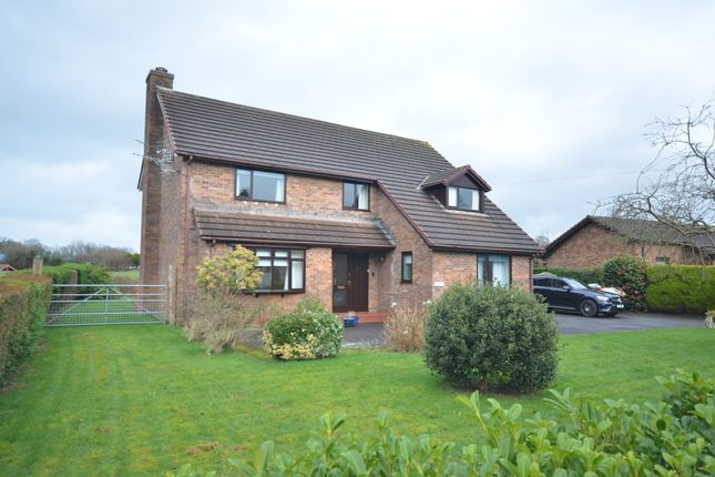 3-bed house on Birchmead, Lon Glanfred, Llandre, £425,000