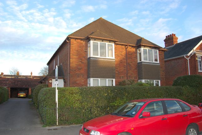 Terraced house to rent in Eastern Road, Lymington, Hampshire