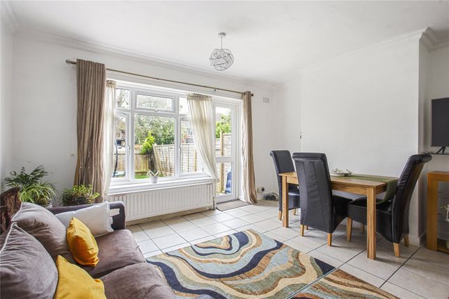 Maisonette for sale in Malmesbury Close, Pinner, Middlesex