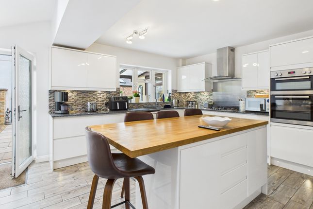 11 Cundell Drive, Cottenham photo 3
