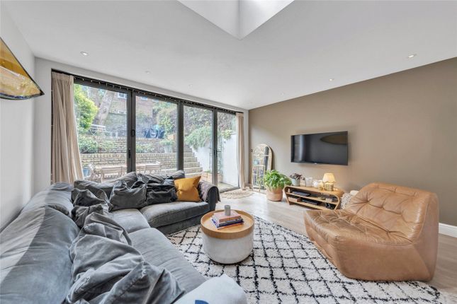 21, Ordnance Hill, London photo 4