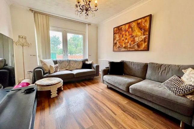 85 Culverhouse Road, Luton photo 2
