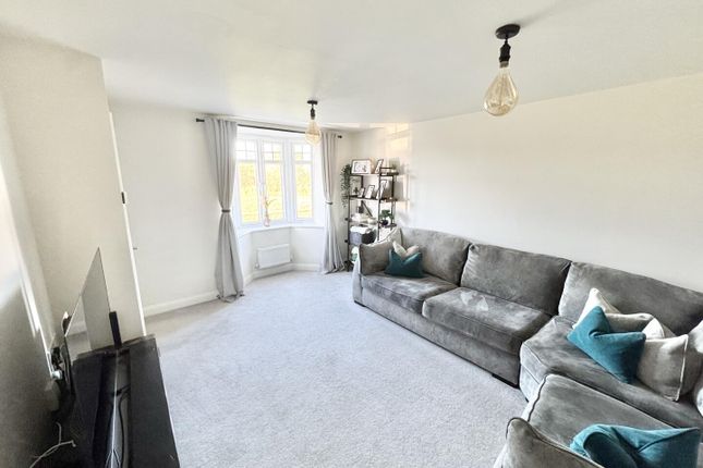 15, Lime Delph Road, Wigston photo 4