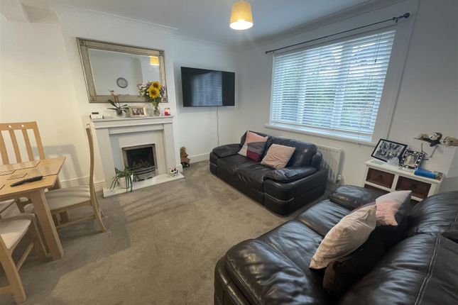 6, Conyers Gardens, Chester Le Street photo 2