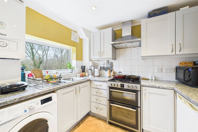31A, Hillbrow, Reading photo 3