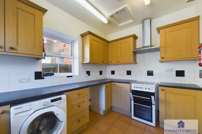 76 Bromyard Road, Worcester photo 4