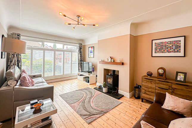 18 Colemere Drive, Wirral photo 4