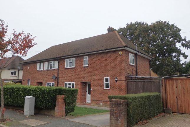 Thumbnail Semi-detached house to rent in Hazelwood Grove, South Croydon