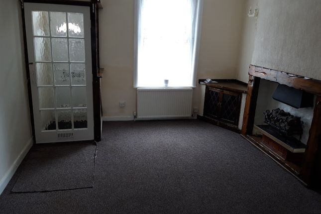 Thumbnail End terrace house to rent in Crimpsall Road, Doncaster
